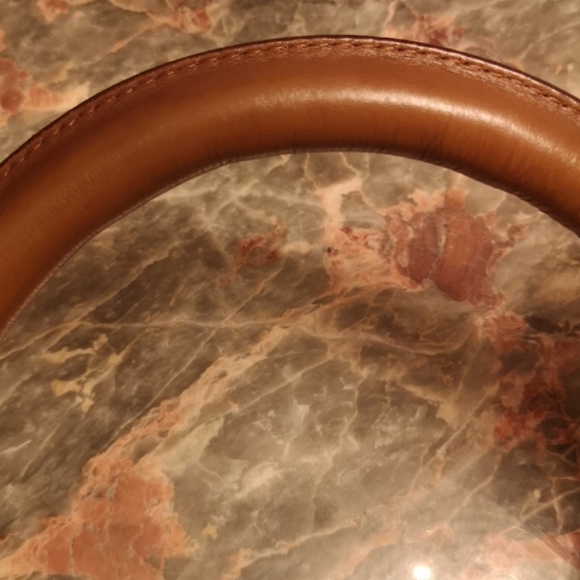 Authentic Burberry Logo Bag - Picture 4 of 5